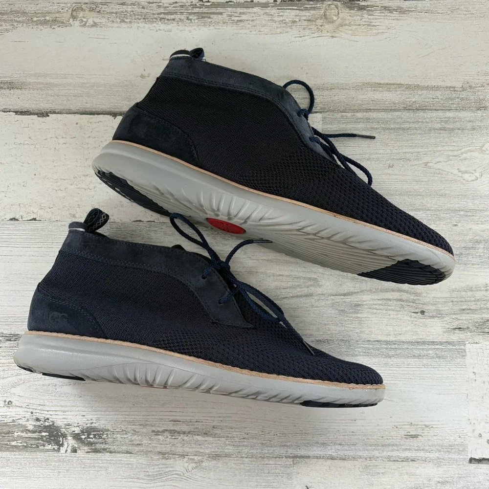 UGG Men’s Size 9.5 Union Hyper Weave Chukka Boots In Navy 2 Eye Lace up In Navy